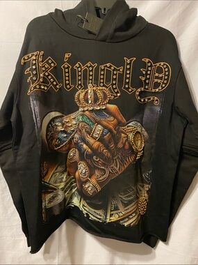Left point Men's Black Hoodie with Gold Graphic Detail campus style